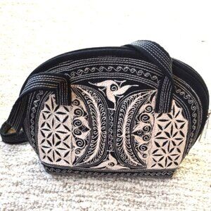 Embroidered Indonesian shoulder bag